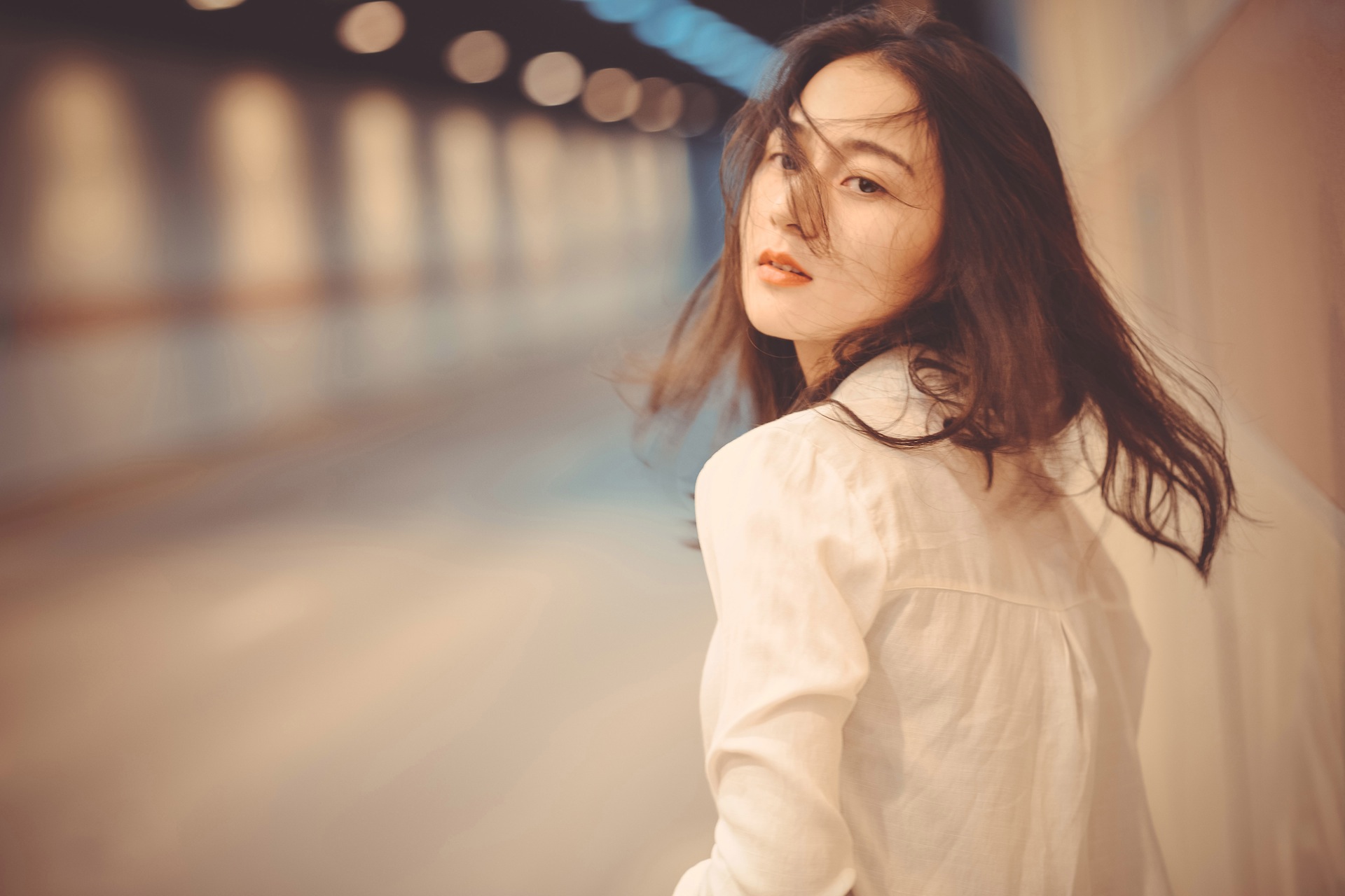 [技术互助] [摄影专贴] 夜景人像用大光圈高iso我一直觉得是比较初级