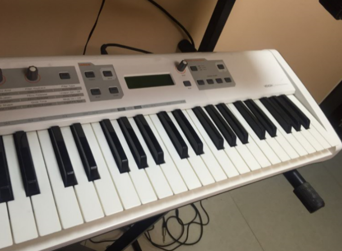 [其他] 有玩音乐的么·出台合成器键盘