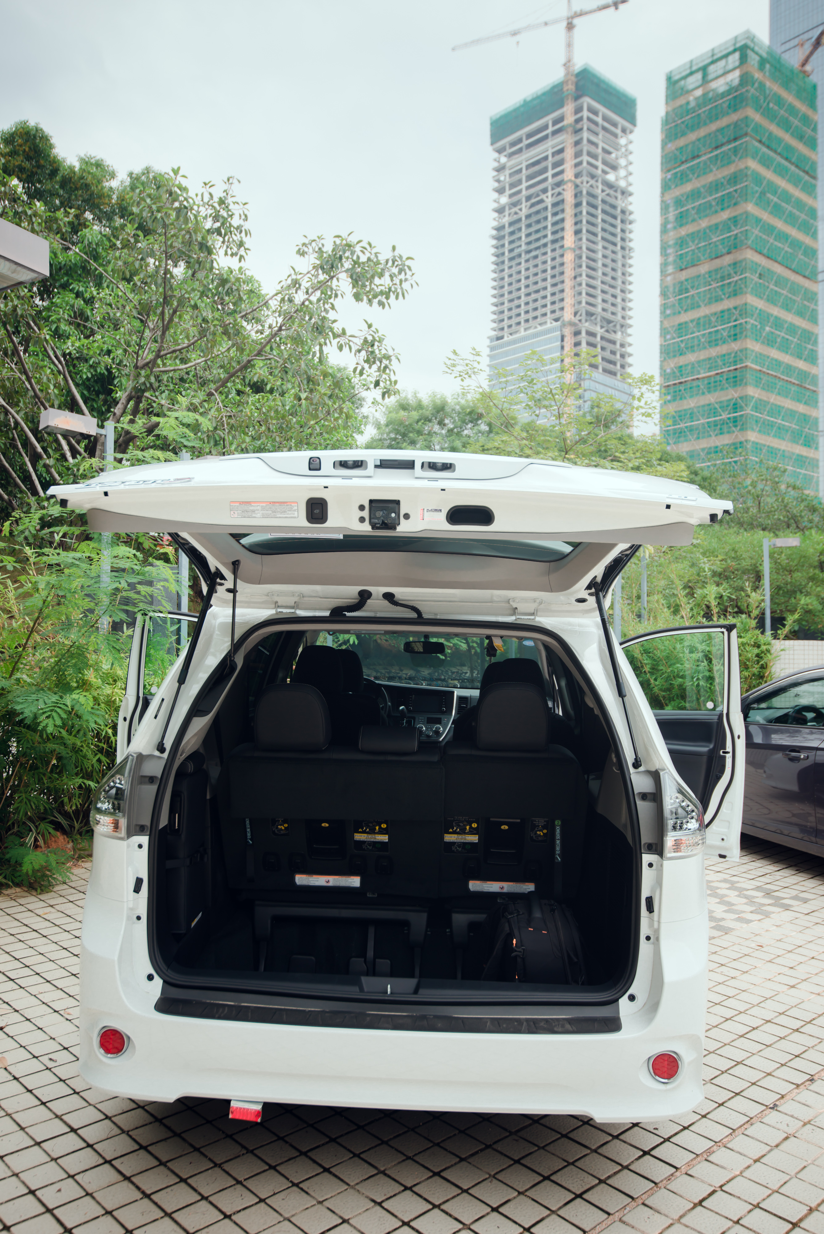 [车版专栏-提车作业] [奶爸战车]丰田塞纳se运动版提车作业[首楼更新2