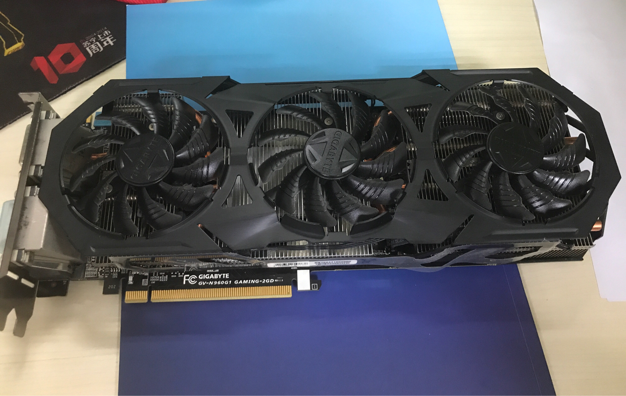 技嘉gtx9602g显卡图片