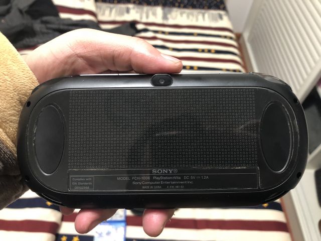 [电视游戏主机/掌机]索尼sony psv 1000未破解 箱盒齐全