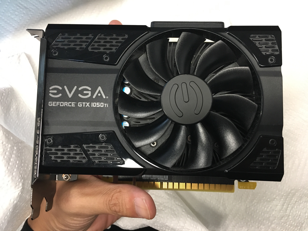 华硕gtx1060 6g显卡 1800.